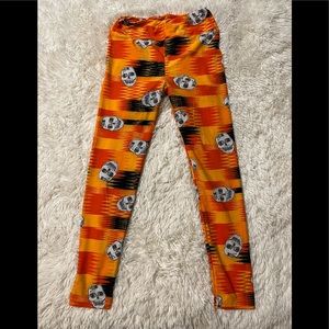 LuLaRoe skull leggings one size orange and black very soft